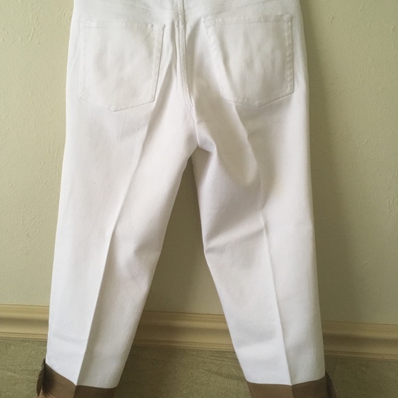 CapriJeans - Picture 5 of 6